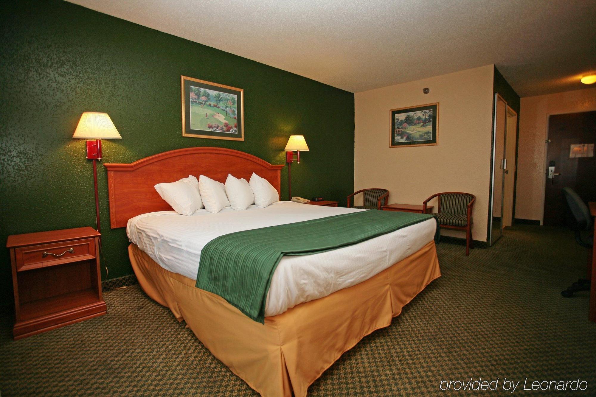 Americas Value Hotel Louisville